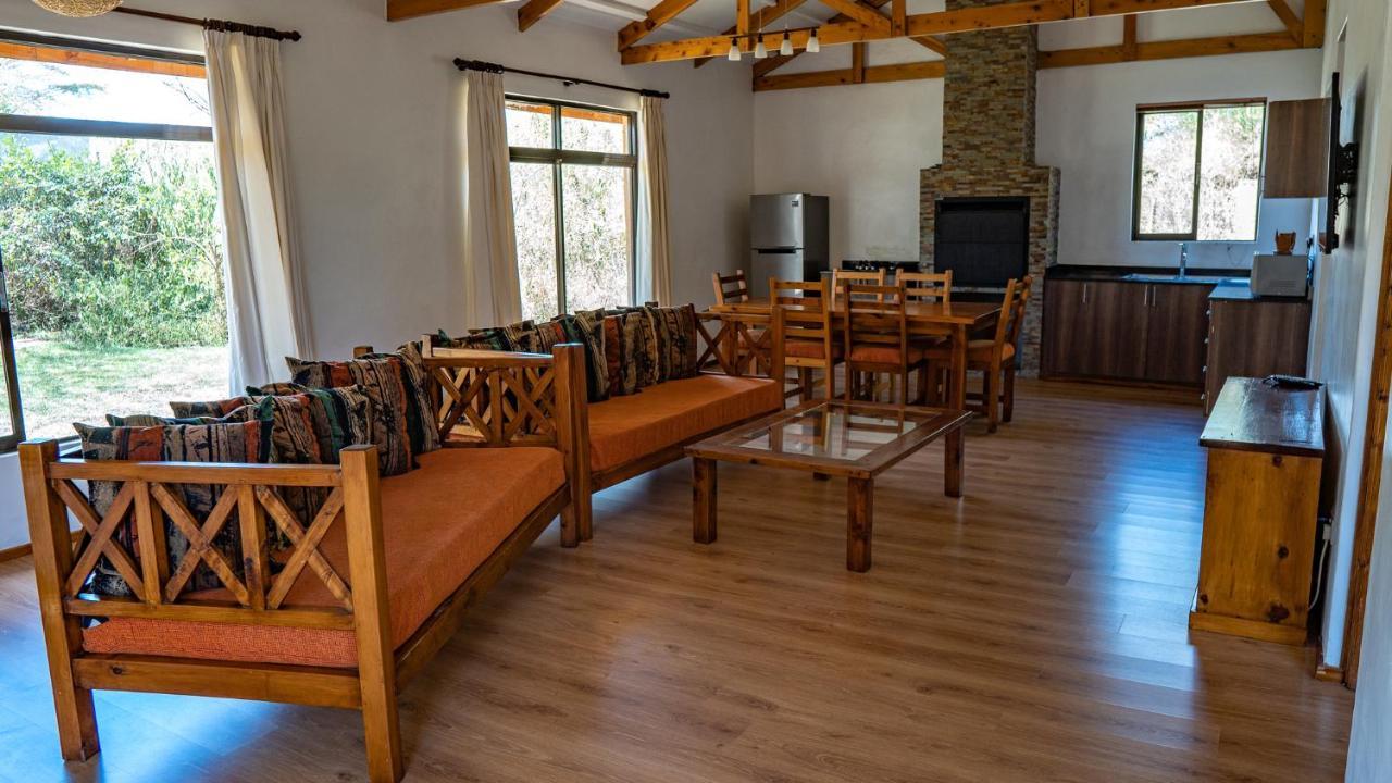 Villa The Senna House à Nakuru Extérieur photo
