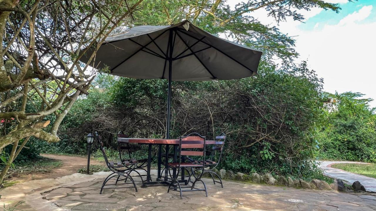 Villa The Senna House à Nakuru Extérieur photo